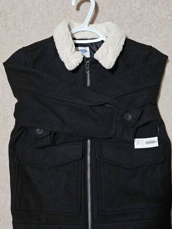Old Navy Other - Old Navy Black Jacket with Cream Sherpa Collar